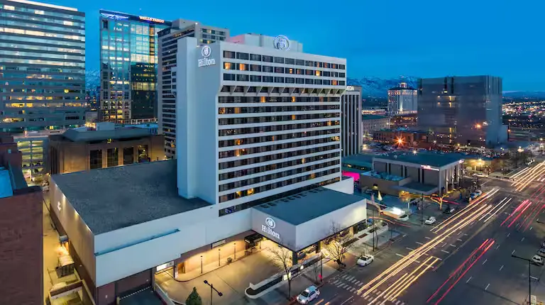 Hilton Salt Lake City Center exterior